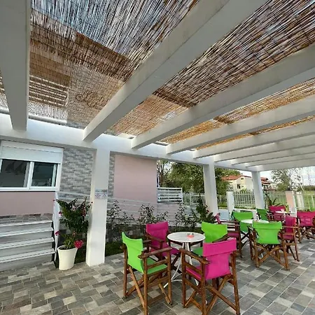 Aparthotel Nigdeli *
